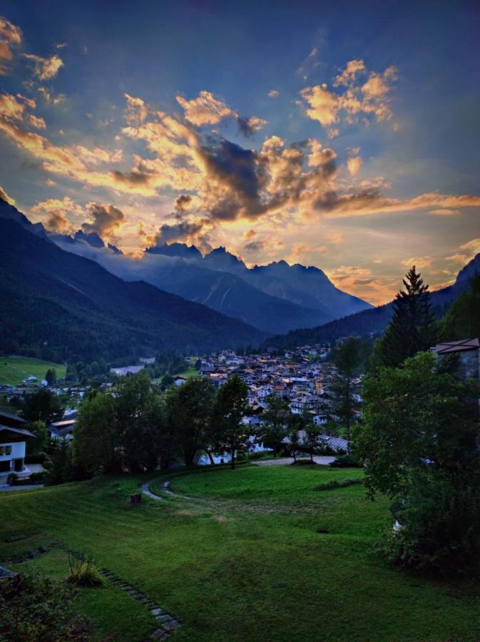 Apartamento Vista Mozzafiato Sulle Dolomiti Friulane Forni di Sopra Exterior foto