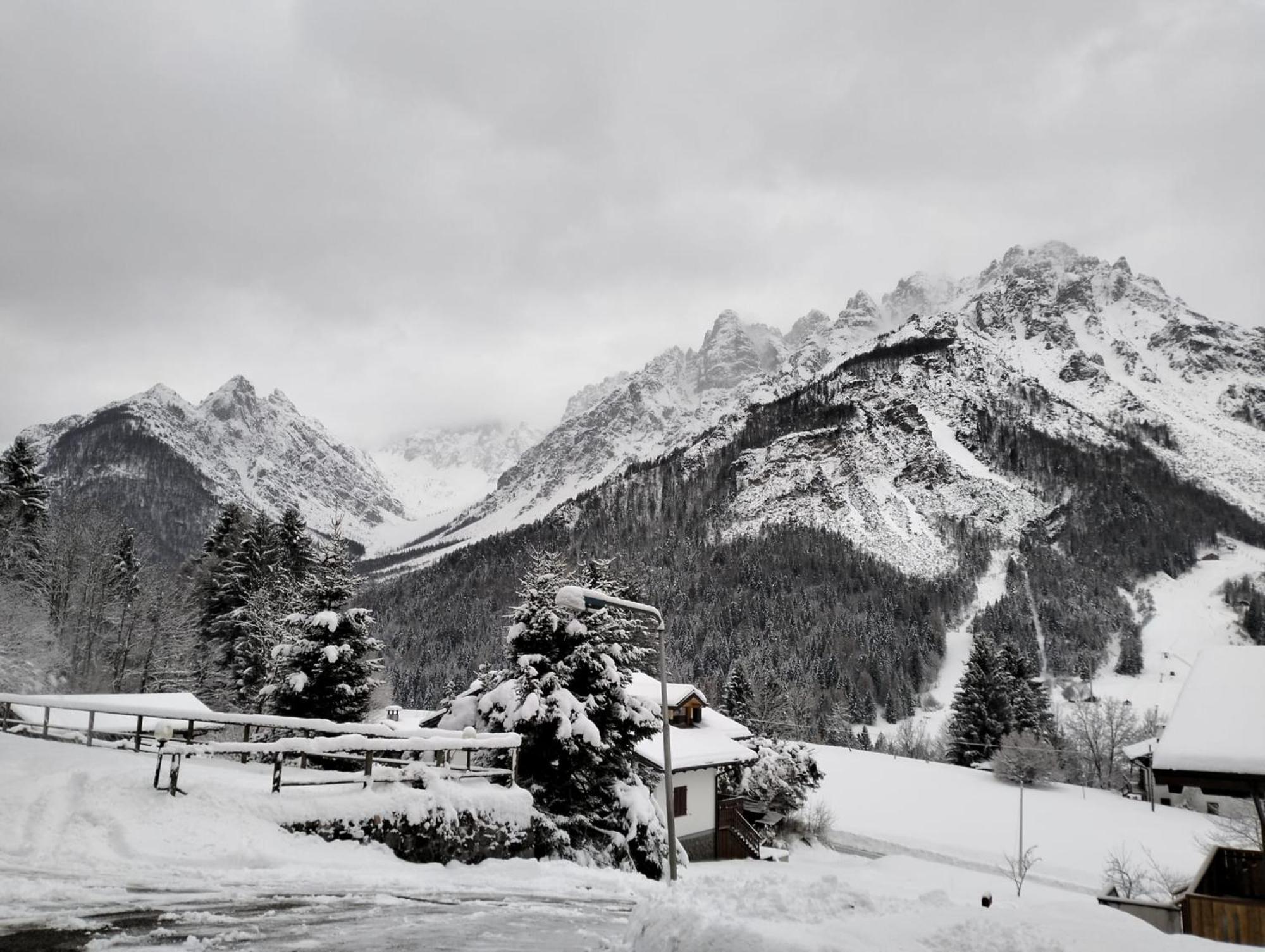 Apartamento Vista Mozzafiato Sulle Dolomiti Friulane Forni di Sopra Exterior foto